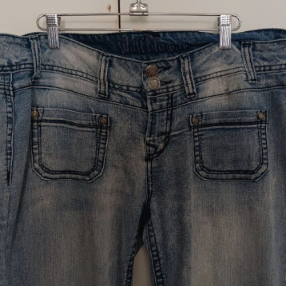 WALLFLOWER JEANS SIZE 15